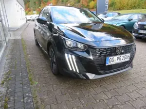 Peugeot 208 PureTech 100 Allure Navi 360 Kamera LED Klimaautom Bild 4