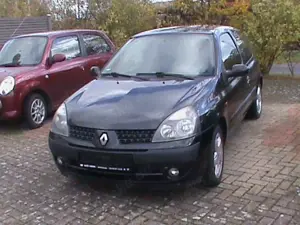 Renault Clio Clio 1.2 16 V RT