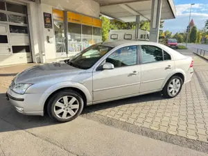 Ford Mondeo Mondeo Fließheck 1.8 Trend Bild 3