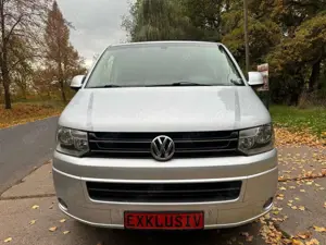 Volkswagen T5 Caravelle Comf. lang *DSG*Klimaaut*9Sitz*PDC