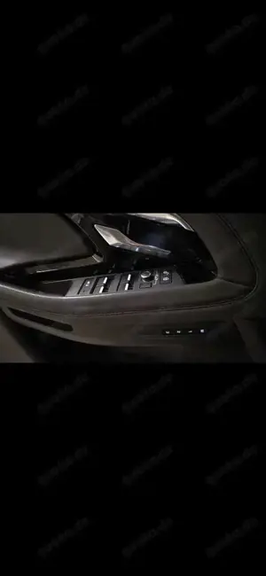 Land Rover Range Rover Evoque D180 R-Dynamic S Bild 2