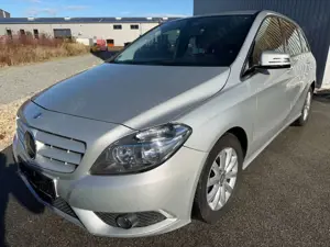 Mercedes-Benz B 200 B 200 *NAVI*SITZHEIZUNG*ELEKTR.SITZE*TOP*
