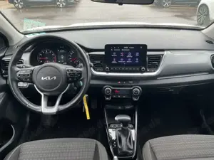 Kia Stonic 1,0 Vision AT NAVI Kamera Tempomat 16" Bild 3