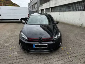 Volkswagen Golf GTI 2.0
