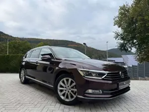 Volkswagen Passat Variant 2.0 TDI Highline Virtual-Pano-LED