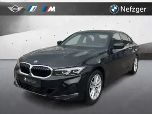 BMW 320 d Limousine, PDC AHK Sport-Lederlenkrad