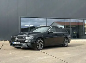 Mercedes-Benz E 400 d 4Matic AMG LINE Massage Distronic