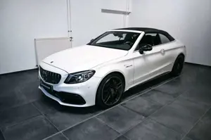 Mercedes-Benz C 63 AMG Cabrio Designo Matt 1. Hand 19% Mwst