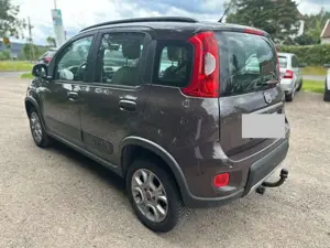 Fiat Panda Rock 4x4 *Allrad*Klima*ALU*AHK*HU10.24 Bild 3