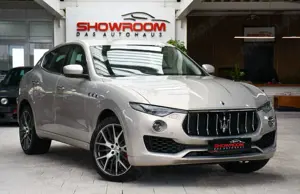 Maserati Levante S Benzin 3.0 V6 Alcantara 360° Bild 3