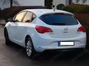 Opel Astra Astra Fließheck  5-Türer 1.4 Active Bild 3