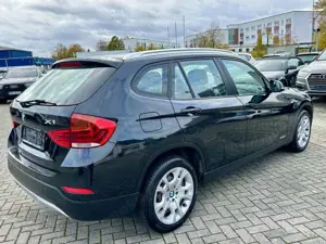 BMW X1 Baureihe X1 18 i sDrive Bild 4