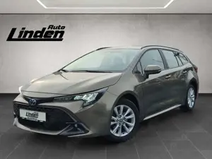 Toyota Corolla TS Carplay Kamera LED Navi