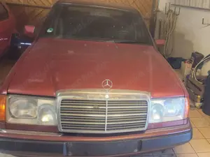 Mercedes-Benz E 280 E 280