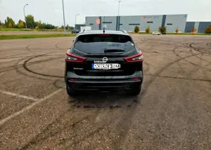 Nissan Qashqai Qashqai 1.3 DIG-T VISIA Bild 2