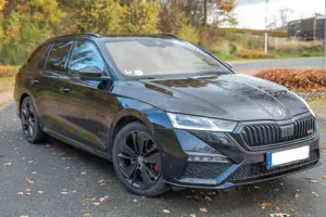 Skoda Octavia Octavia Combi 2.0 TSI DSG RS First Edition