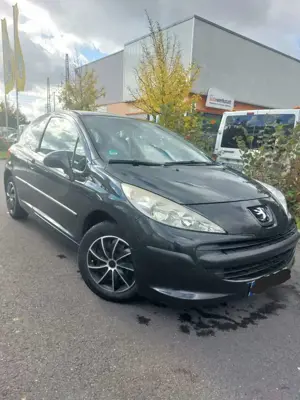 Peugeot 207 Filou Bild 2