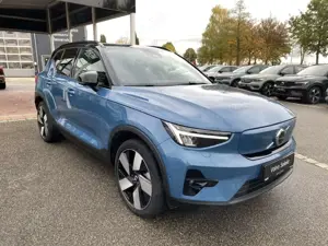 Volvo XC40 Ultimate Recharge Pure Electric AWD StandHZG Digit Bild 5