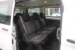 Ford Transit Custom Kombi 320 L1 (9 Sitzer) Bild 5