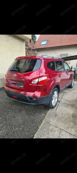 Nissan Qashqai+2 2.0 tekna Bild 2