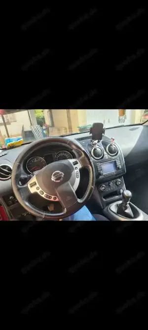 Nissan Qashqai+2 2.0 tekna Bild 3