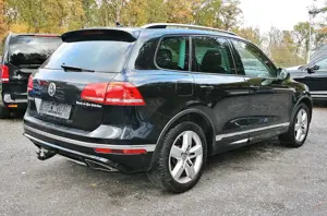 Volkswagen Touareg V6 TDI+R-Line+Xenon+Navi+HZ+Luft+Leder Bild 4