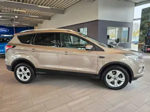 Ford Kuga Titanium Bi-Xenon, Navi