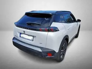 Peugeot 2008 50 kWh Elektro GT*Wärmepumpe*OBC*Kamera*Ma Bild 3