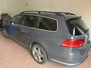 Volkswagen Passat Variant 2.0 TDI 130kW R-Line BMT Bild 3