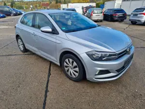 Volkswagen Polo VI Comfortline PDC/SHZ