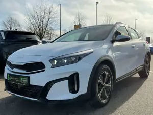 Kia XCeed 1.6 Vision PHEV ACC+LED+SHZ+2xKlima.+KlimaA