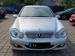 Mercedes-Benz C 160 C-Klasse Sportcoupe Sport Edition Bild 3