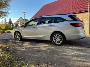 Opel Astra Astra Tourer Diesel 1.6 D S Tourer Bild 5