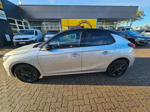 Opel Corsa GS   Allwetterreifen / Navigation/ MATRIX Licht