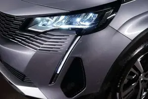 Peugeot 3008 1.6 PHEV 4WD Hybrid4 ALLURE PACK e-EAT8*14 Bild 2