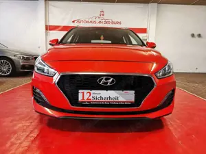 Hyundai i30 Select Bild 2