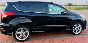 Ford Kuga 2.0 TDCi 4x4 Autom. Standh. AHK, Leder, TÜV Neu Bild 2