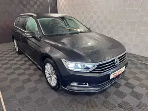 Volkswagen Passat Variant *HIGHLINE*ACC-LED-NAPPA-R.KAM-NAVI