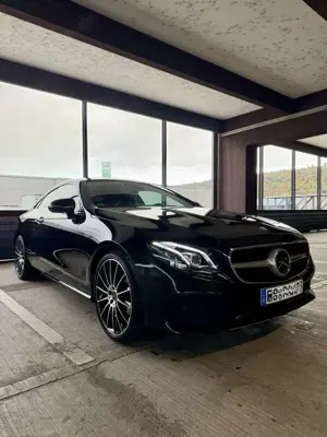 Mercedes-Benz E 200 Coupe 9G-TRONIC Avantgarde