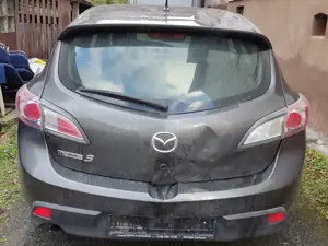 Mazda 3 3 1.6 MZR High-Line Bild 2