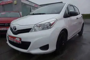 Toyota Yaris Cool