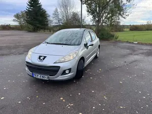 Peugeot 207 KLIMA, 120PS, 8-FACH BEREIFT, TÜV 07.2027