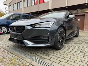 CUPRA Leon Sportstourer VZ 4Drive Bild 2
