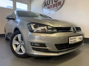 Volkswagen Golf GOLF VII LIM. HIGHLINE BMT*NAVI*SHZ*XENON*R-LINE
