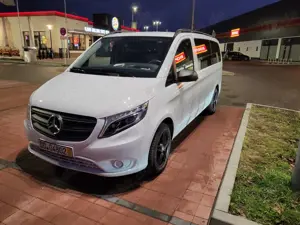 Mercedes-Benz Vito Vito 124 CDI 4MATIC Tourer Lang Aut. PRO