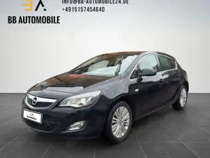Opel Astra J Lim Innovation BI-XENON NAVI AHK T.LEDER
