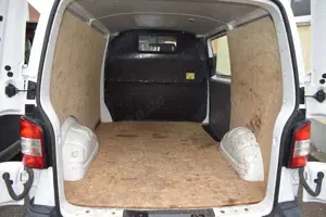 Volkswagen T5 Transporter TDI Bild 4