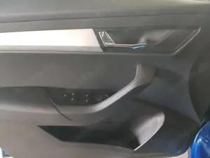 Skoda Karoq TSI DSG SELECTION Navi ACC Kamera PDC Sitzheiz. LE Bild 5