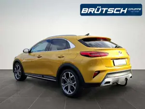 Kia XCeed 1.6 T-GDI Platinum Edition AUTOMATIK / LEDER / AHK Bild 3