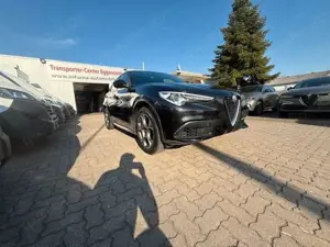 Alfa Romeo Stelvio TI  Turbo  280 PS  AT8-Q4  Kamera